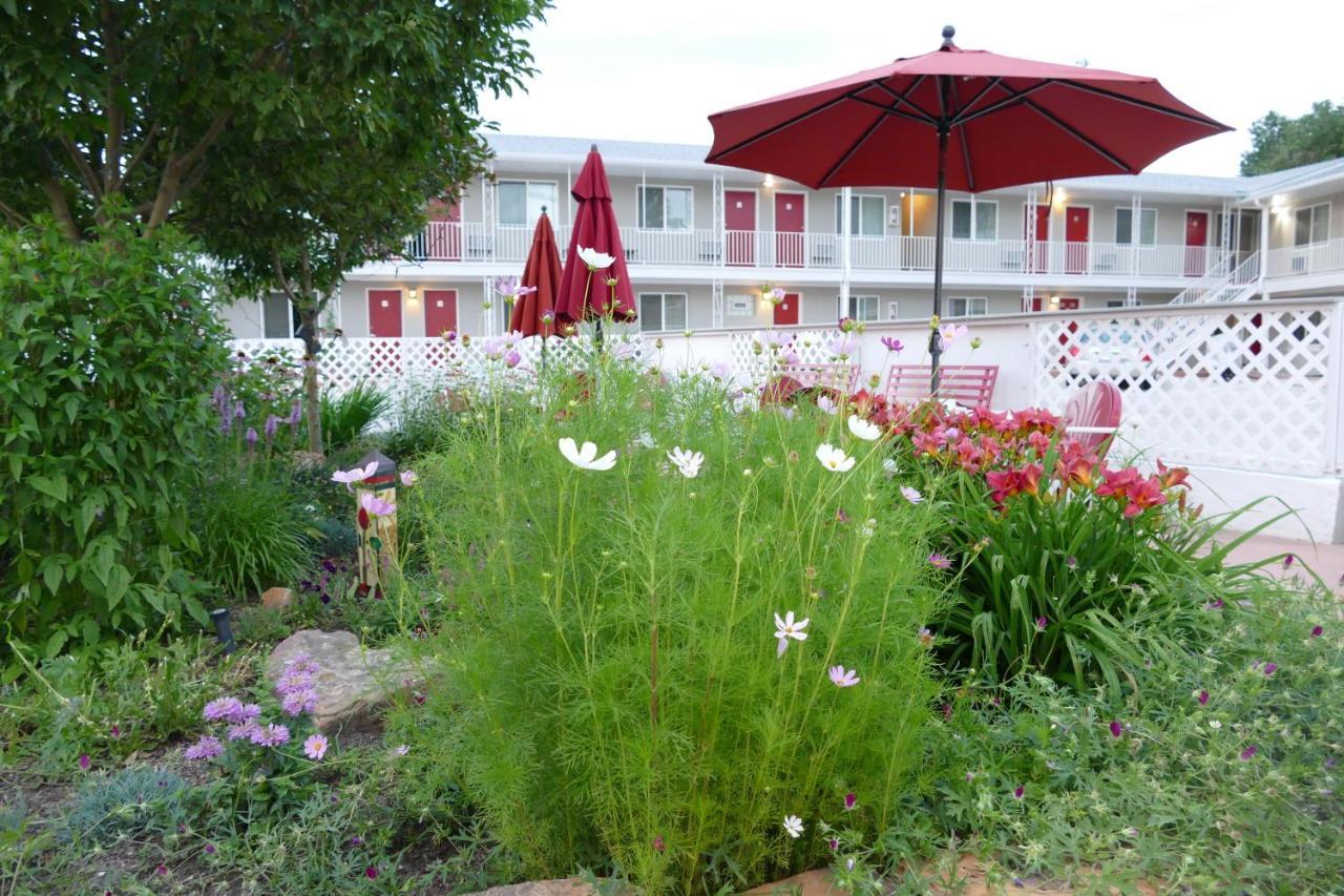 מניטו ספרינגס Red Wing Motel מראה חיצוני תמונה